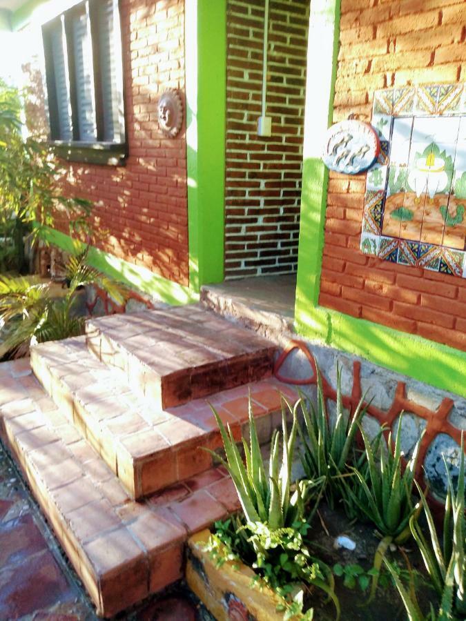 Gundi y Tomas Casa de Huespedes Hotel Puerto Ángel Екстериор снимка